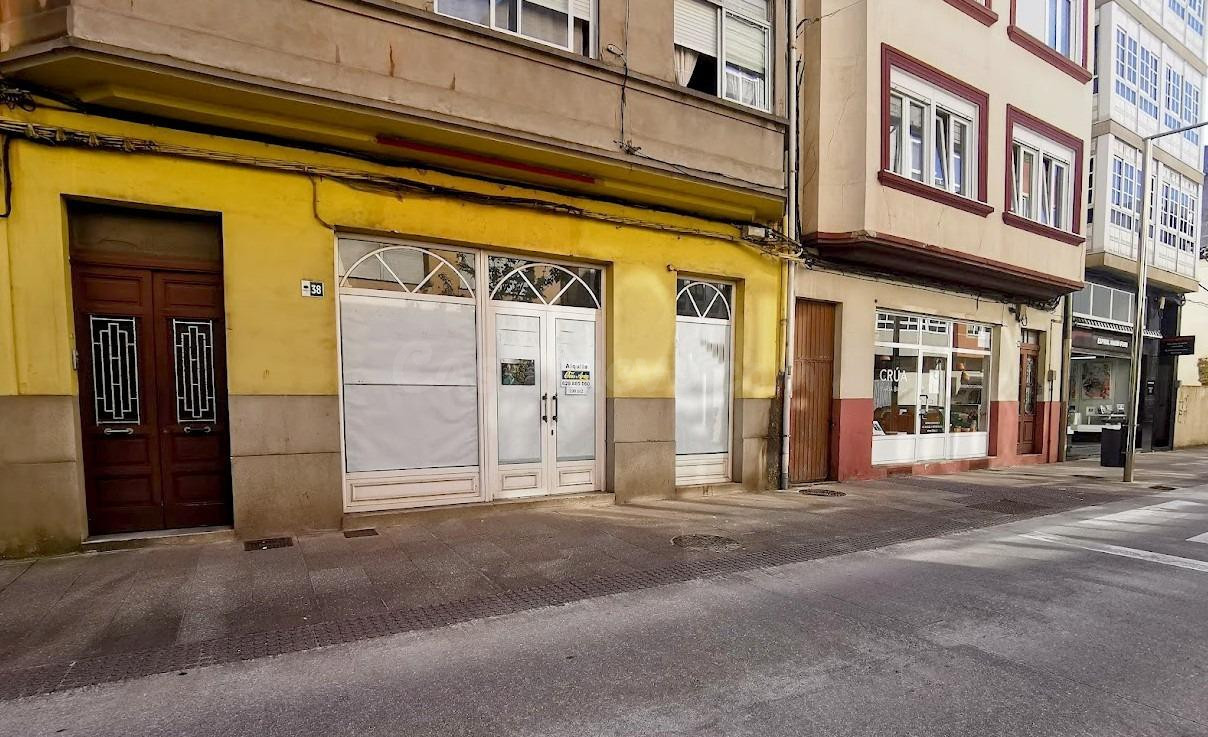 Local Comercial en Rúa Sol de Carballo