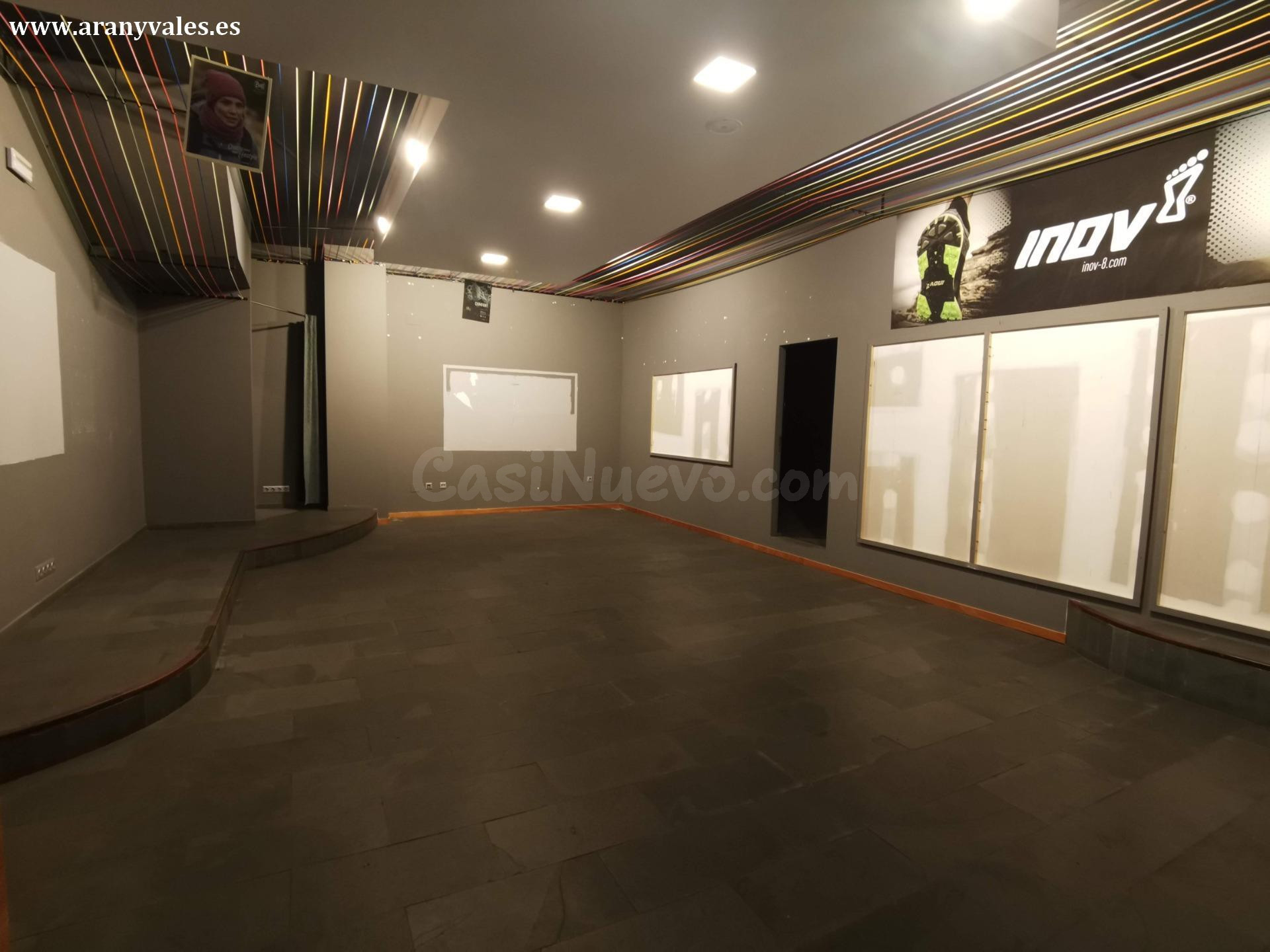 Local Comercial en Calle Perú - Carballo
