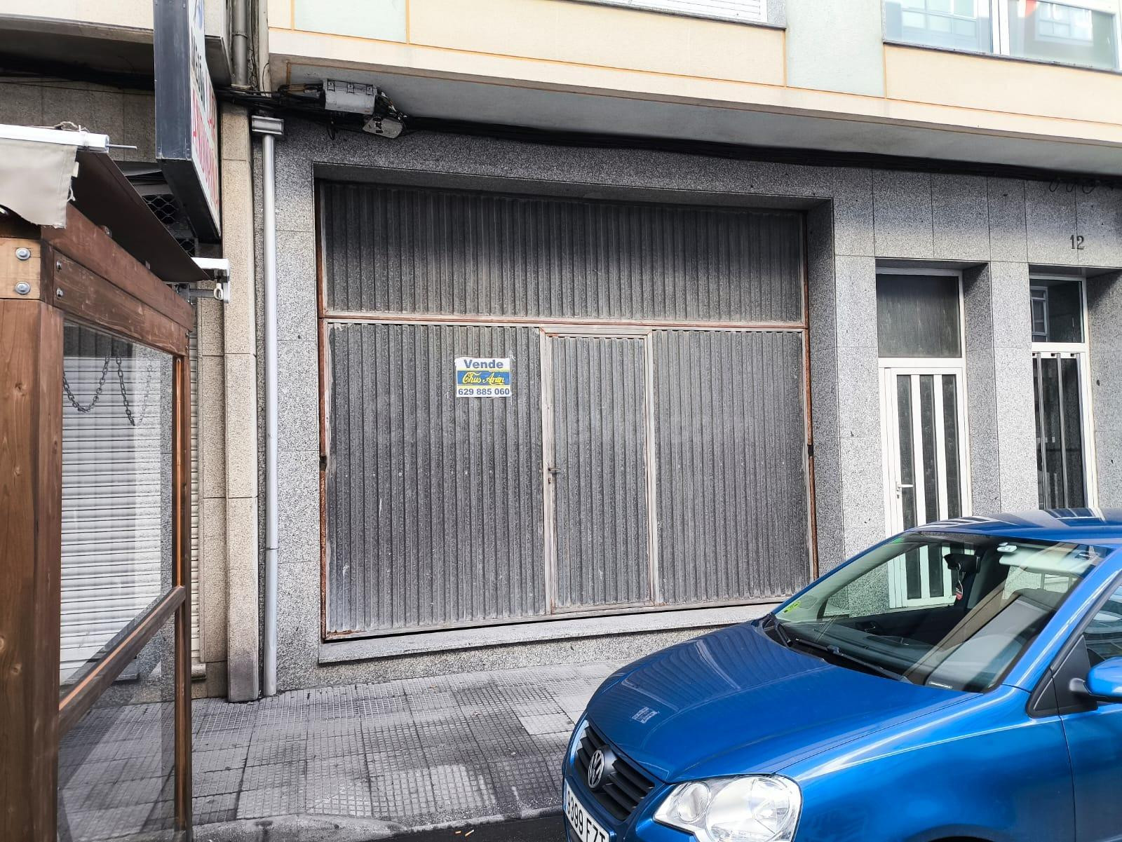 Se vende bajo en c/ Río Anllóns, Carballo