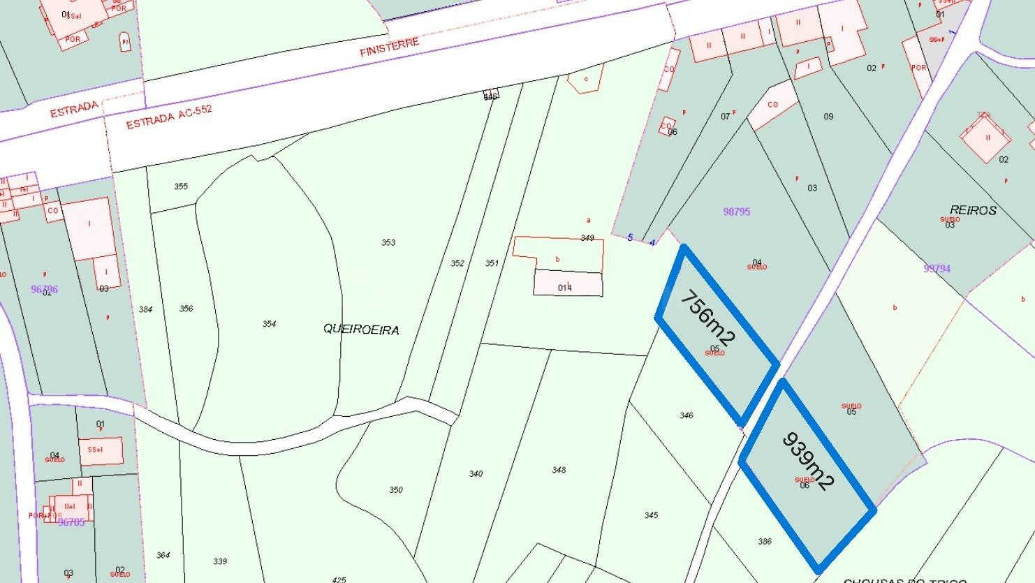 Se venden 2 fincas urbanas una enfrente a la otra en Cabovilano - A Laracha