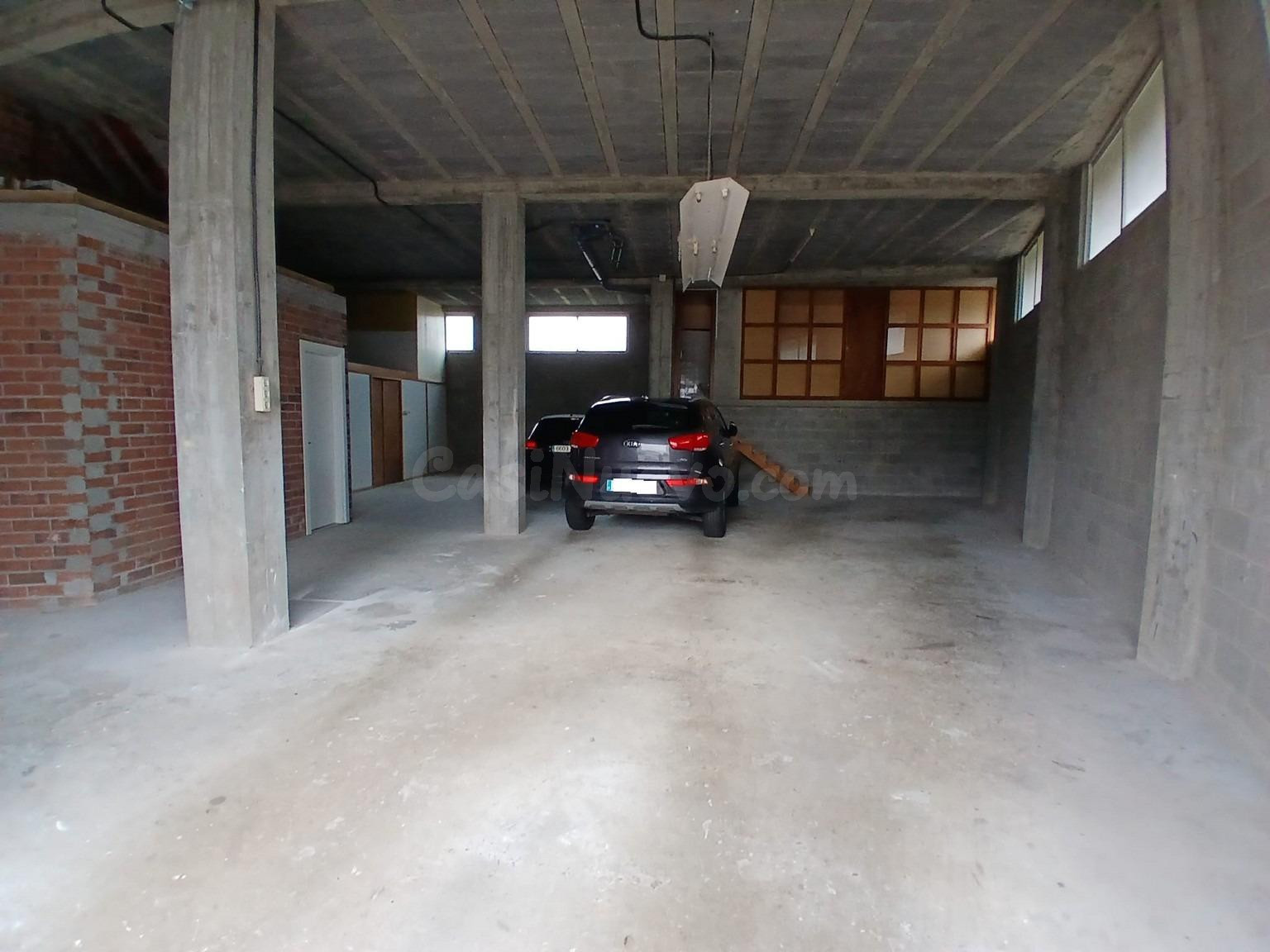 Local Comercial en Coristanco, Zona Colegio