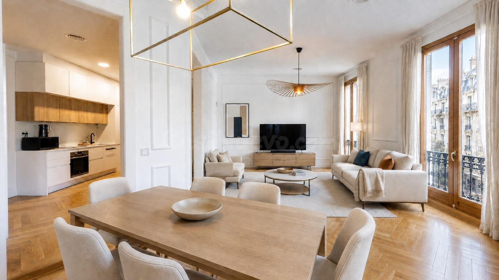 Inmobiliaria en Barcelona. Piso en Finca Regia  del Ensanche Izquierdo.