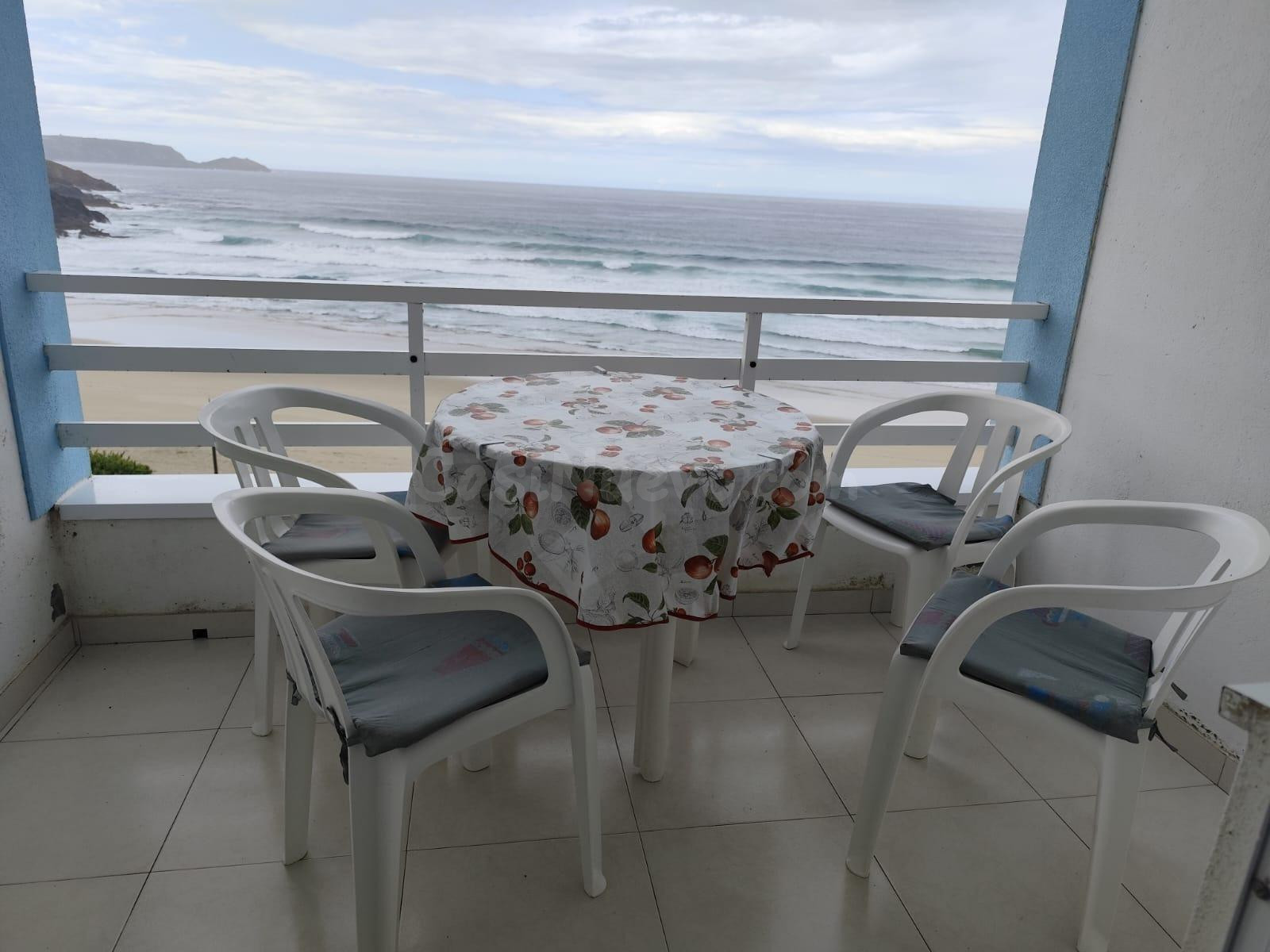 Piso de temporada en Primera Línea de Playa en Malpica de Bergantiños