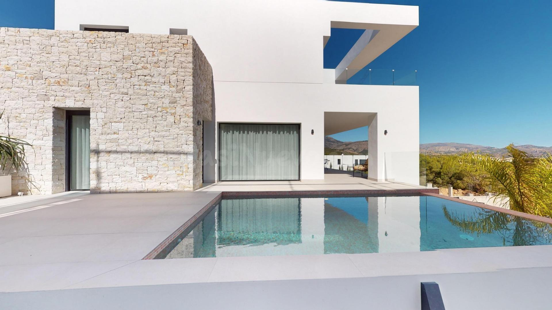 Villas de lujo de nueva construcción en Polop con impresionantes vistas
