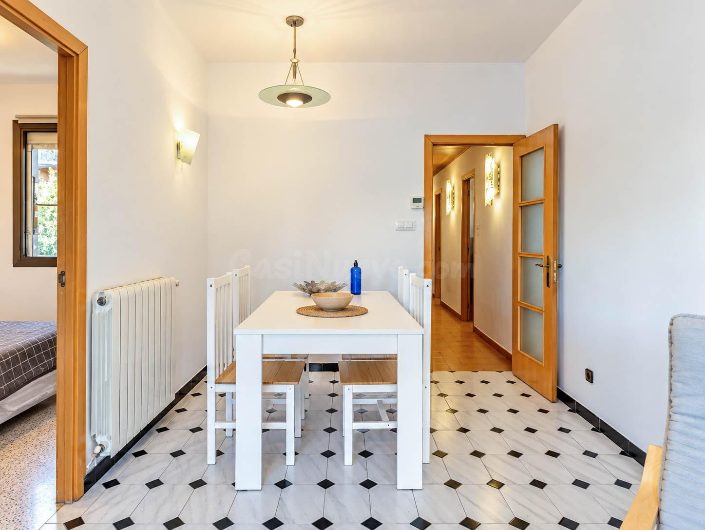 Agencia Inmobiliaria en Barcelona. Piso en Venta en les Cort - foto 5