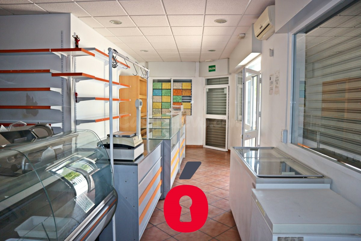 Local comercial 60m² en venta - Albolafia