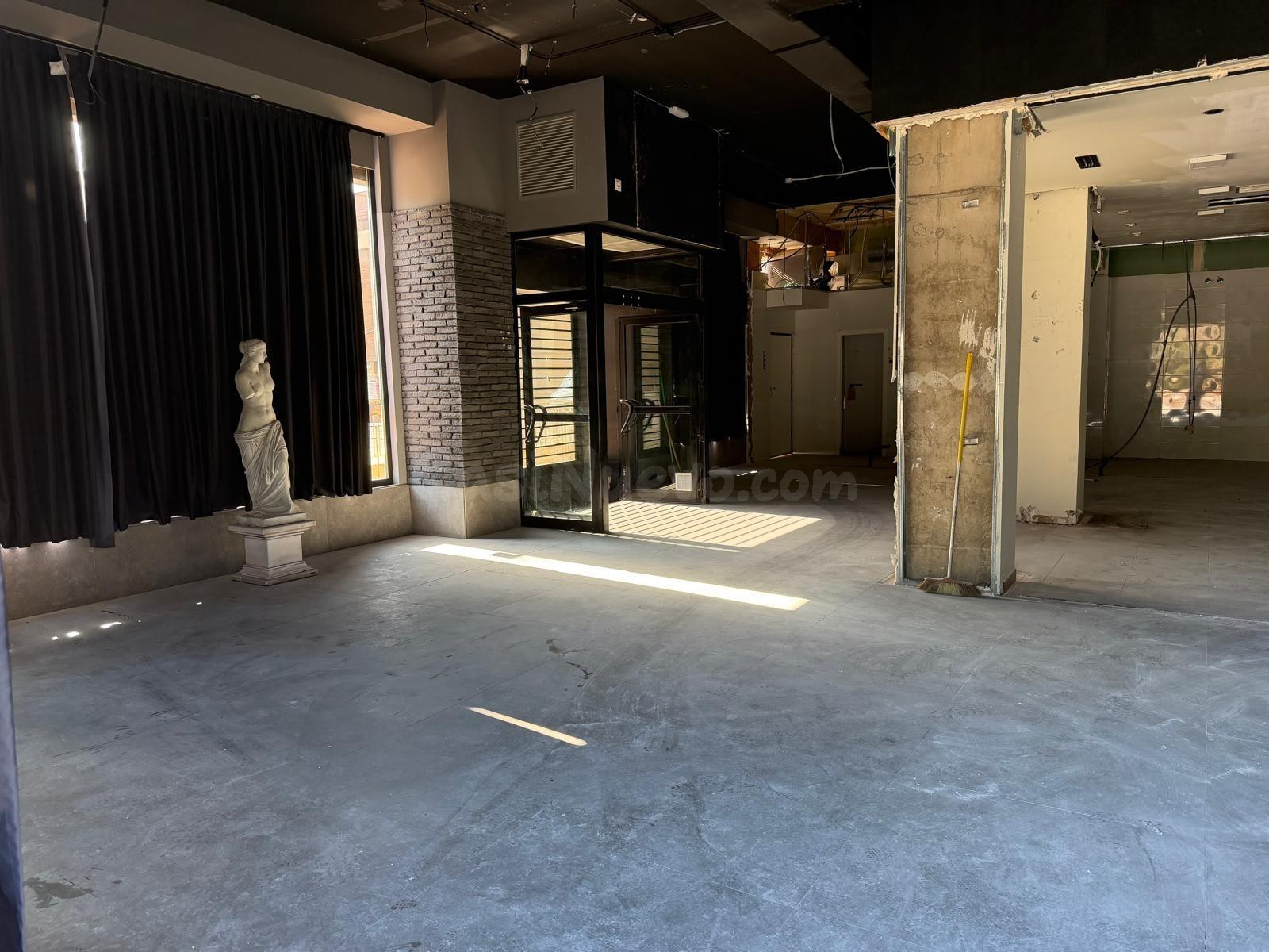 INMOCARTAGO ALQUILA local comercial diafano de 240 m2 en los - foto 4