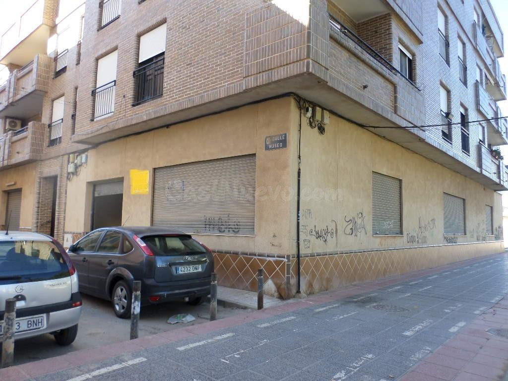Estupendo local comercial en Torre-pacheco de 504 m2