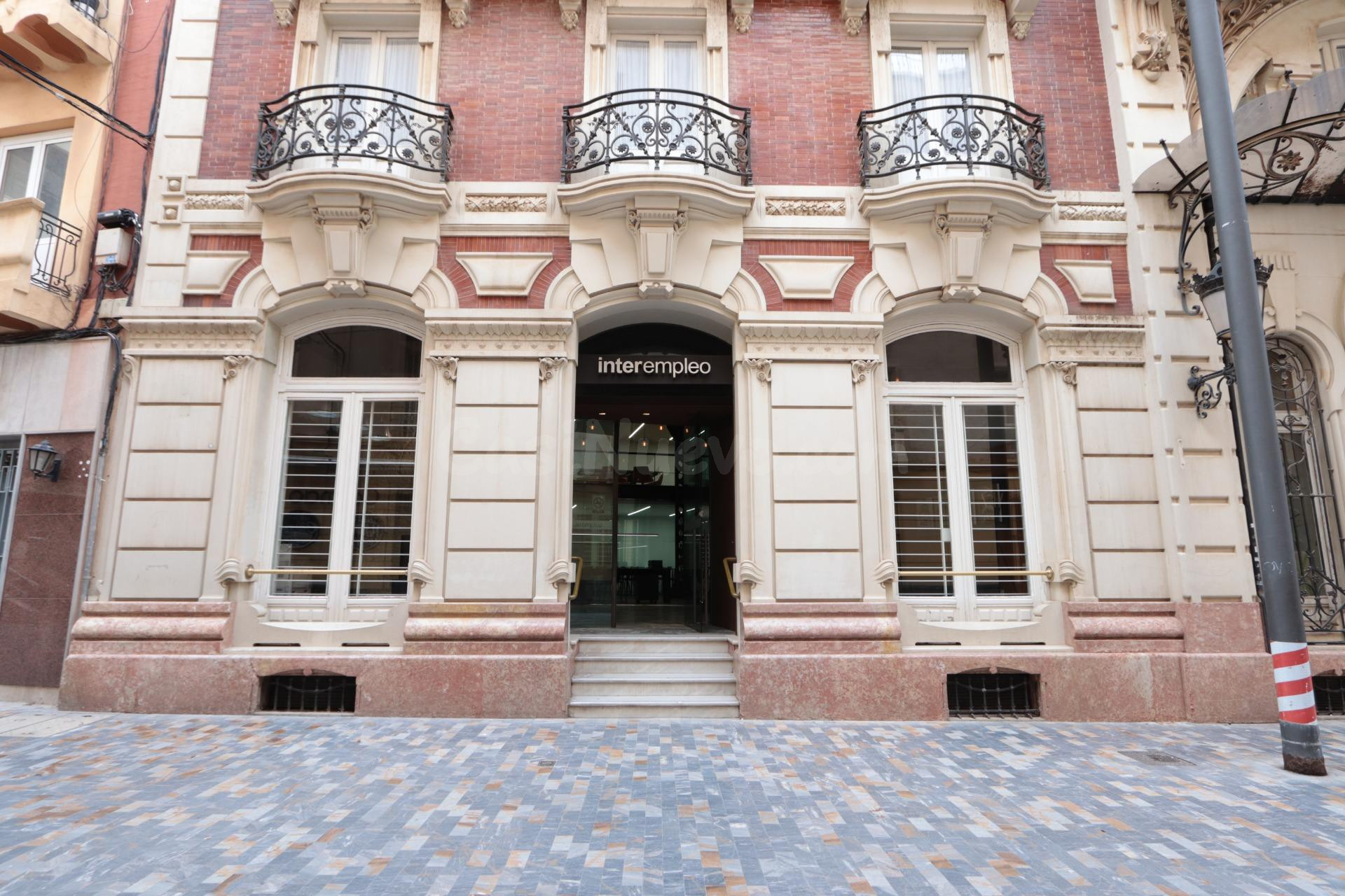LOCAL COMERCIAL DE 237 M2 EN EL GRAN HOTEL DE CARTAGENA