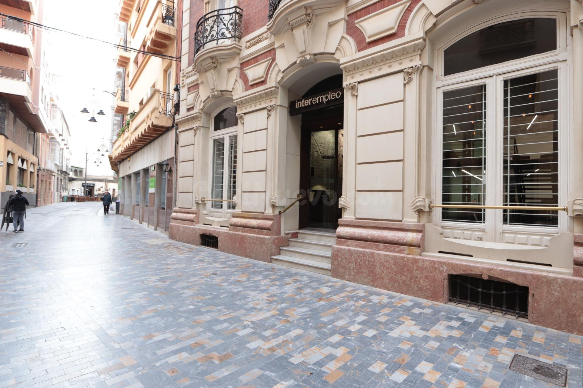 LOCAL COMERCIAL DE 237 M2 EN EL GRAN HOTEL DE CARTAGENA - foto 2