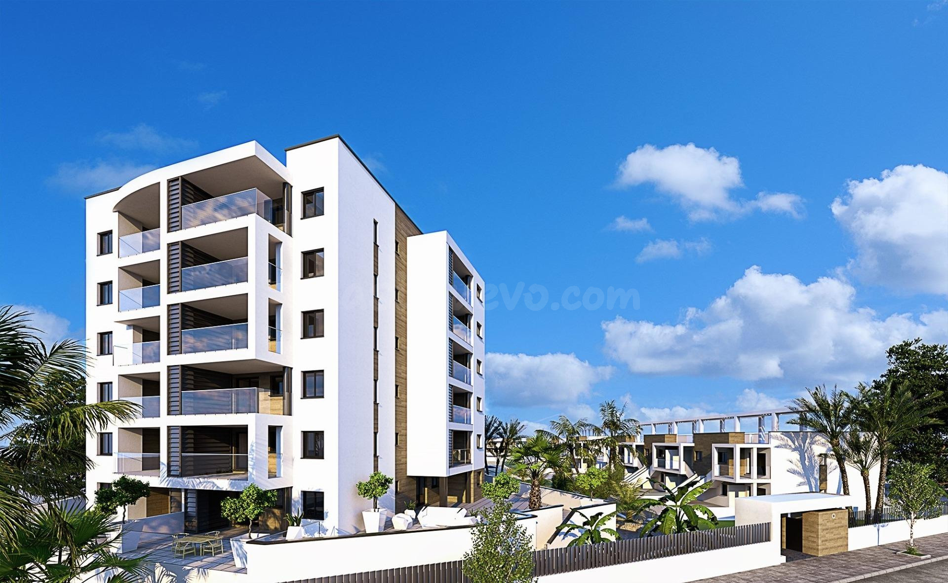 Apartamentos y Bungalows de Obra Nueva en Mil Palmeras