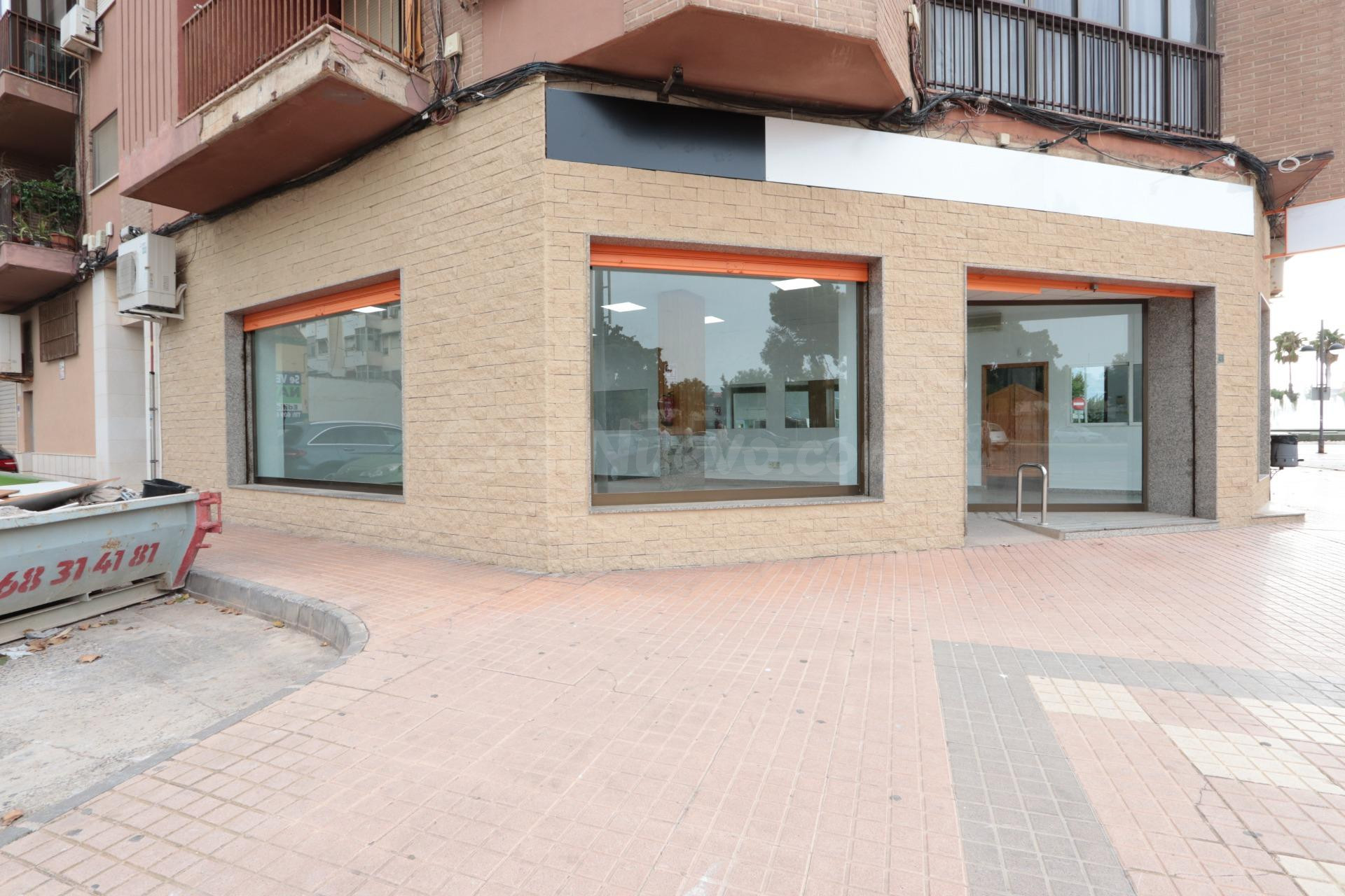 LOCAL COMERCIAL EN CALLE JORGE JUAN CARTAGENA - foto 2