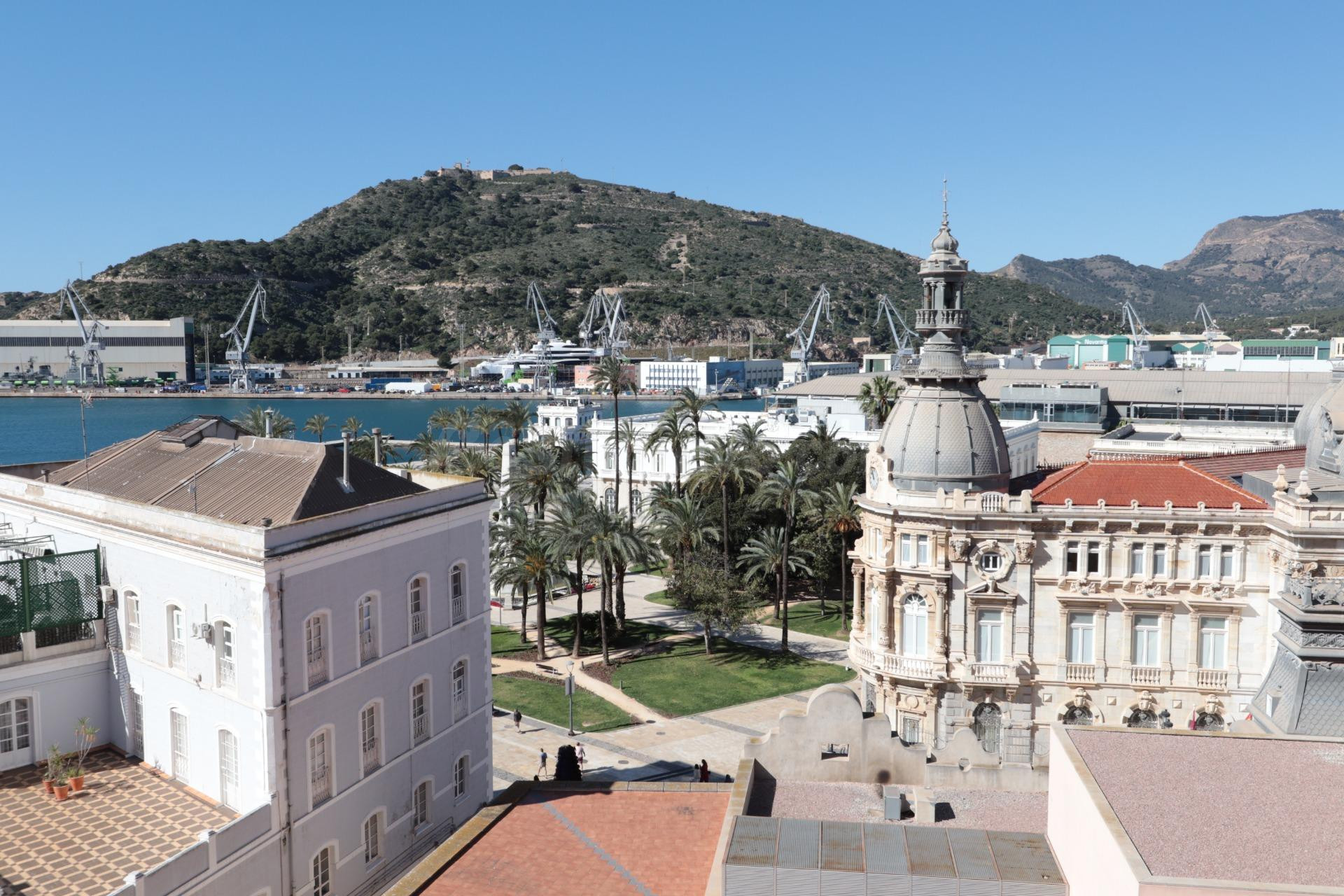 EXCLUSIVA OPORTUNIDAD: DOS VIVIENDAS A ESTRENAR CON TERRAZAS Y VISTAS A LA CATEDRAL EN PLENO CENTRO DE CARTAGENA