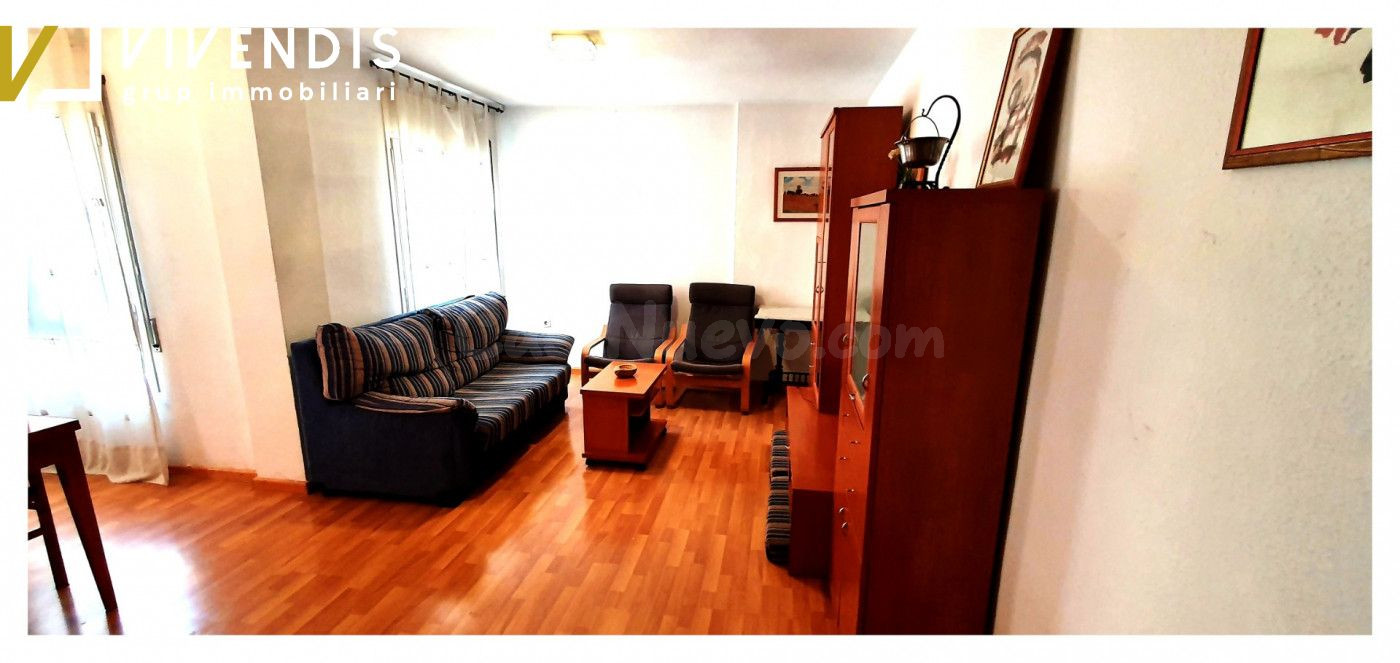 PISO EN ALQUILER PARA ESTUDIANTES - PASSEIG DE RONDA - foto 3