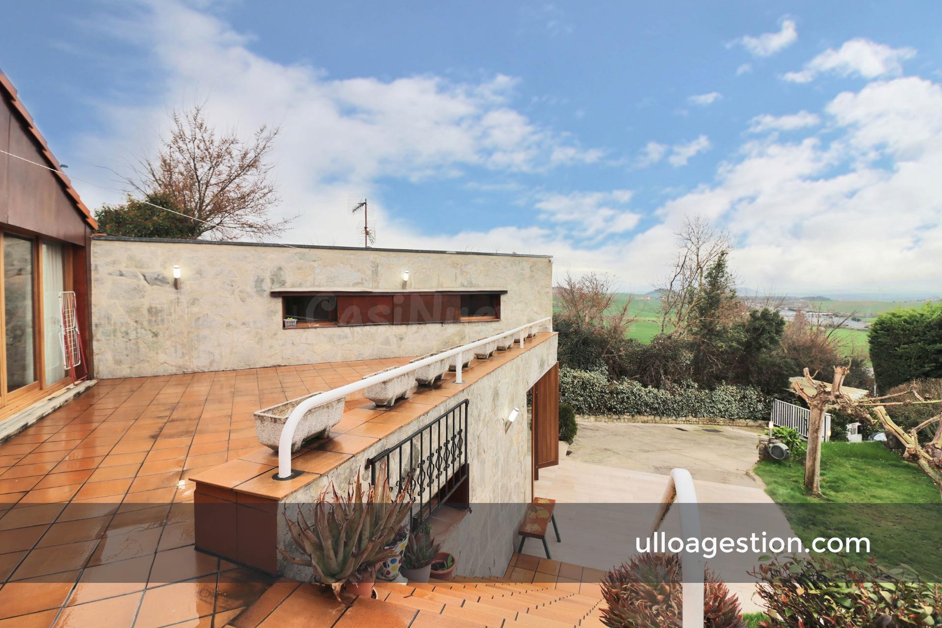 Chalet 4 habitaciones 260m² en venta - Sarasa - foto 3