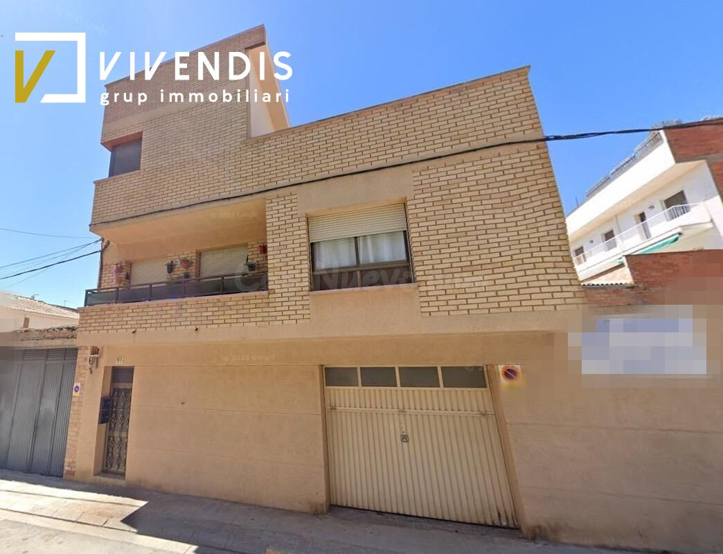 CASA EN VENTA EN ALPICAT