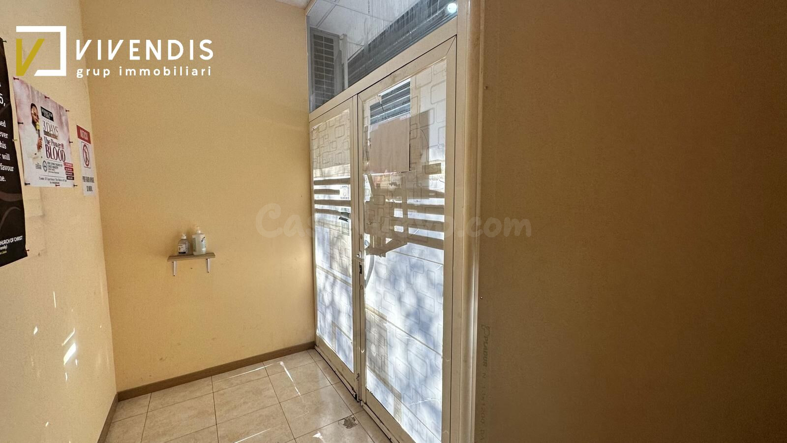 LOCAL EN VENTA - LLEIDA - foto 3