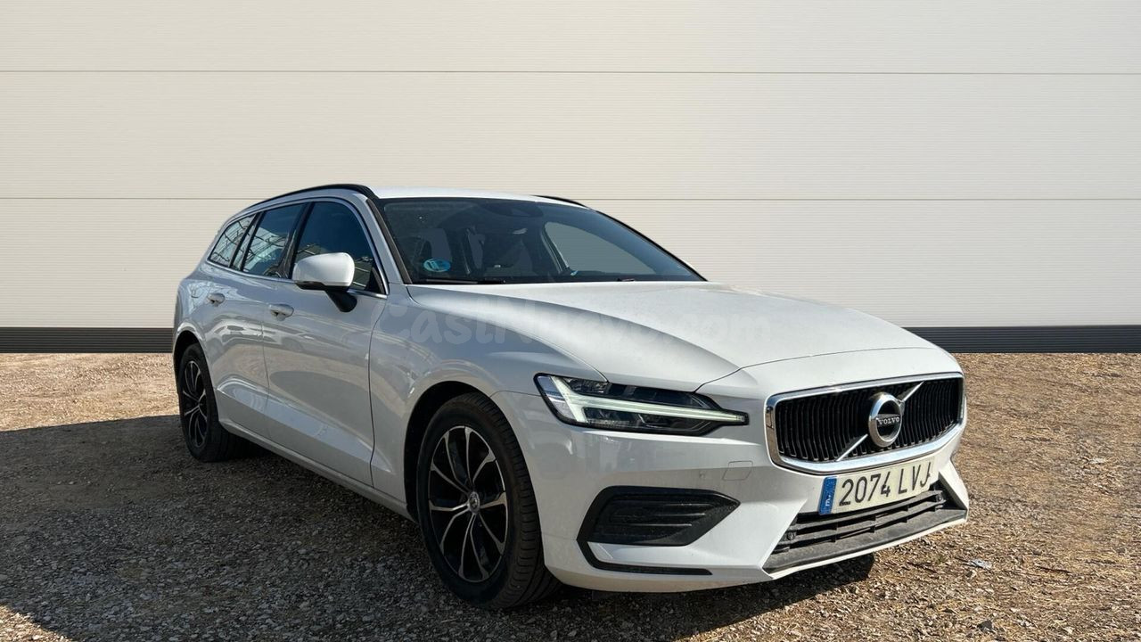 Volvo V60 2.0 B4 D MOMENTUM PRO AUTO 197 5P