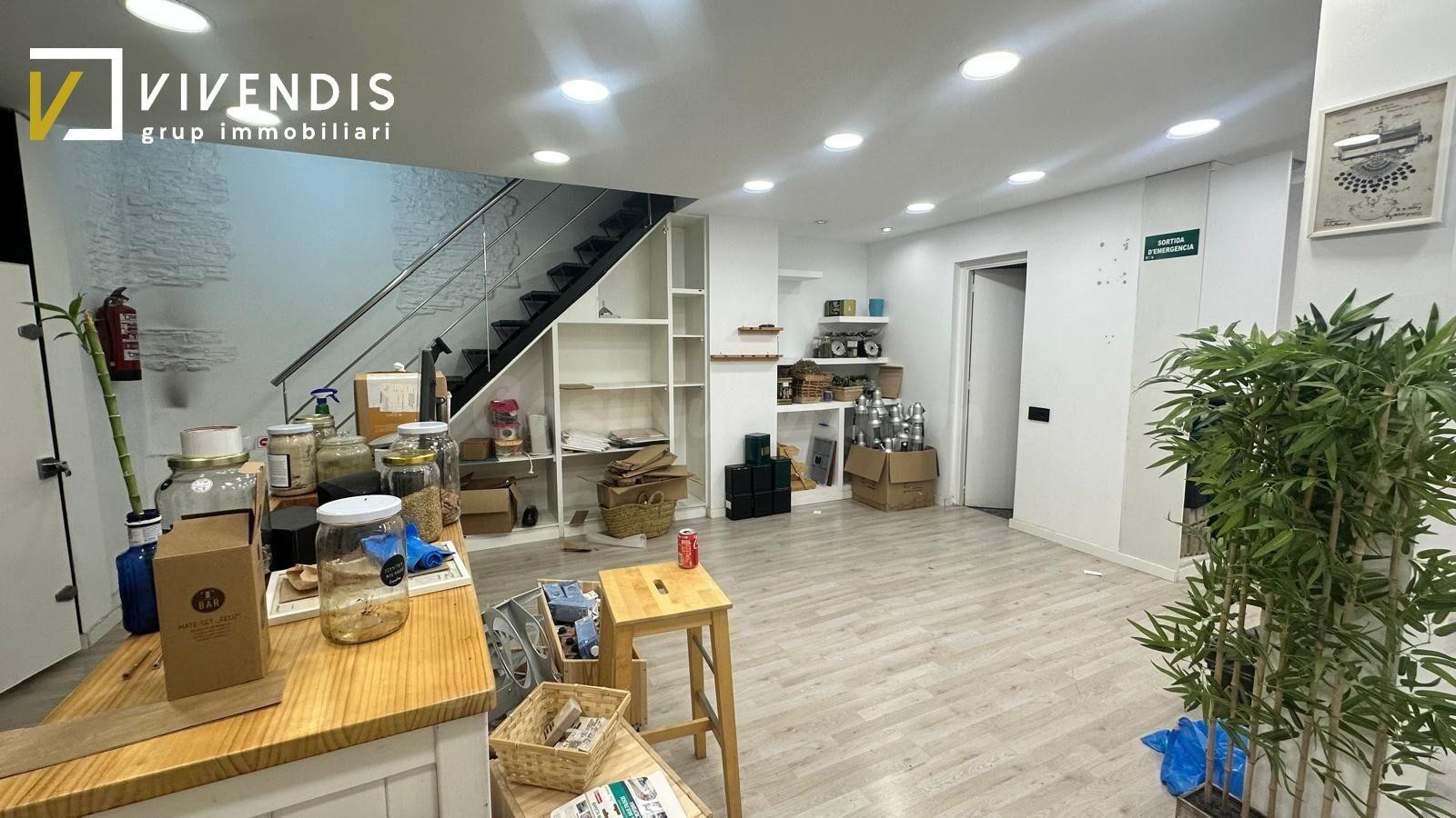 LOCAL COMERCIAL EN VENTA - PRÍNCEP DE VIANA - foto 2