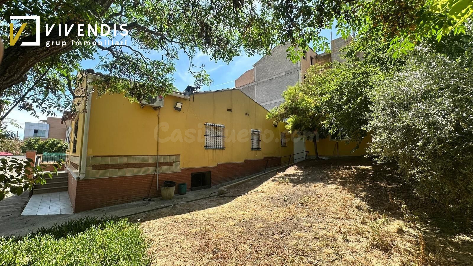 CASA EN VENTA - ROSSELLÓ - foto 2