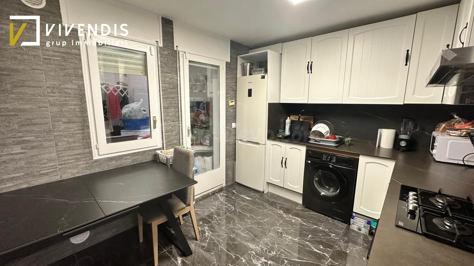 PISO EN VENTA EN TORREFARRERA - foto 4