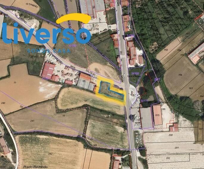 Terreno urbano muy bien localizado en Huerta del Rey