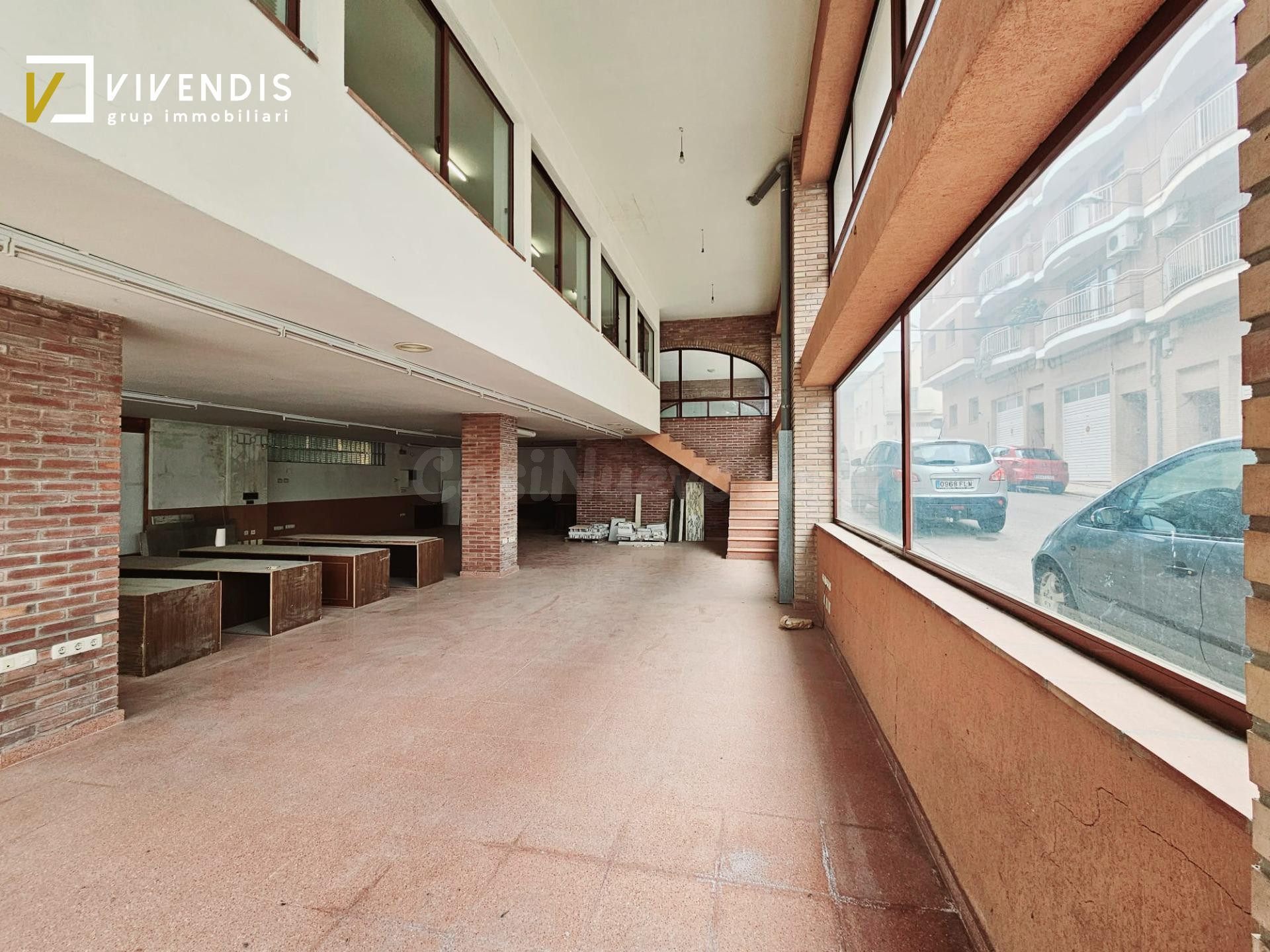 LOCAL COMERCIAL EN VENTA O ALQUILER - ALMACELLES - foto 3