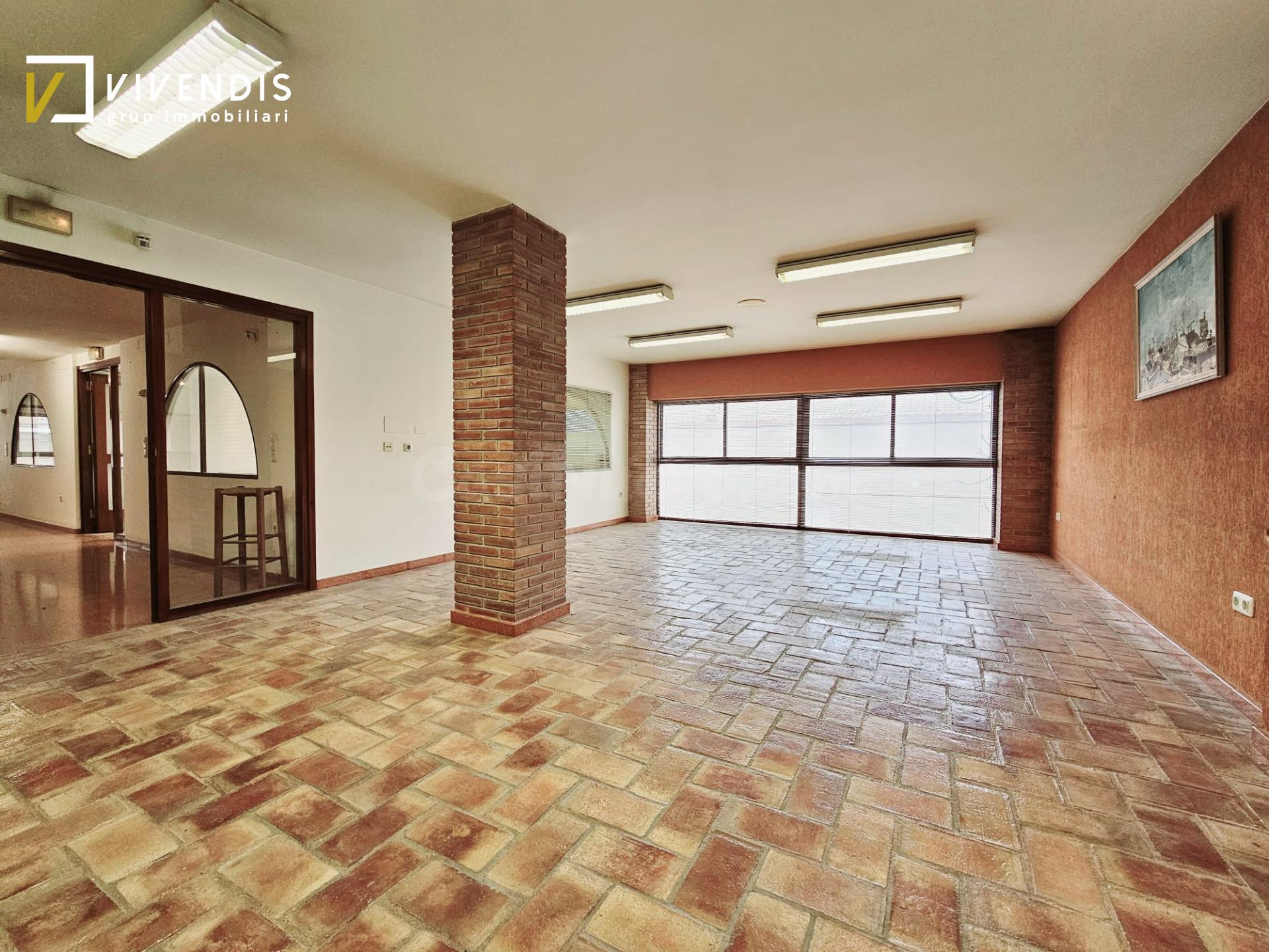OFICINAS EN VENTA O ALQUILER - ALMACELLES