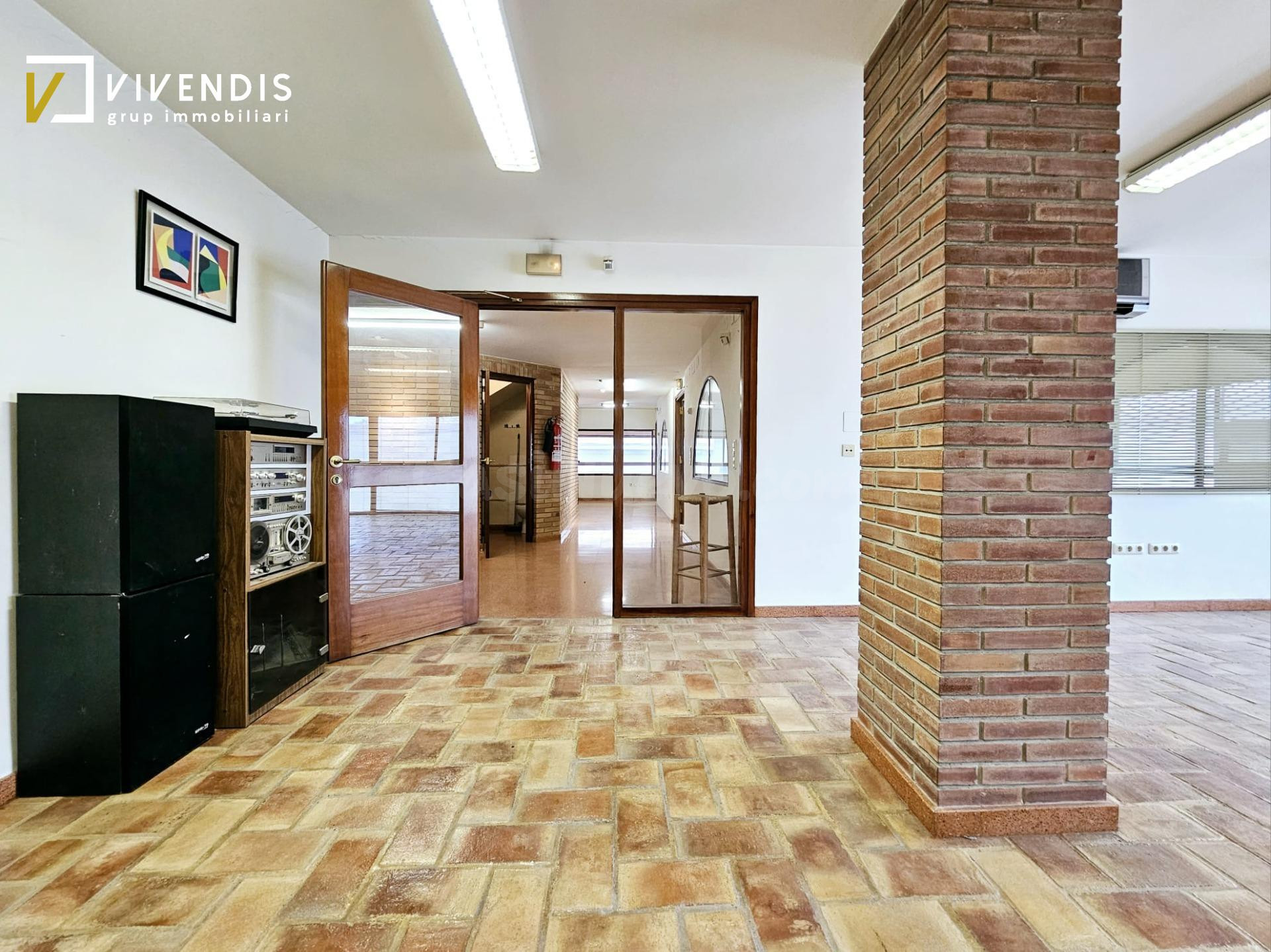 OFICINAS EN VENTA O ALQUILER - ALMACELLES - foto 2