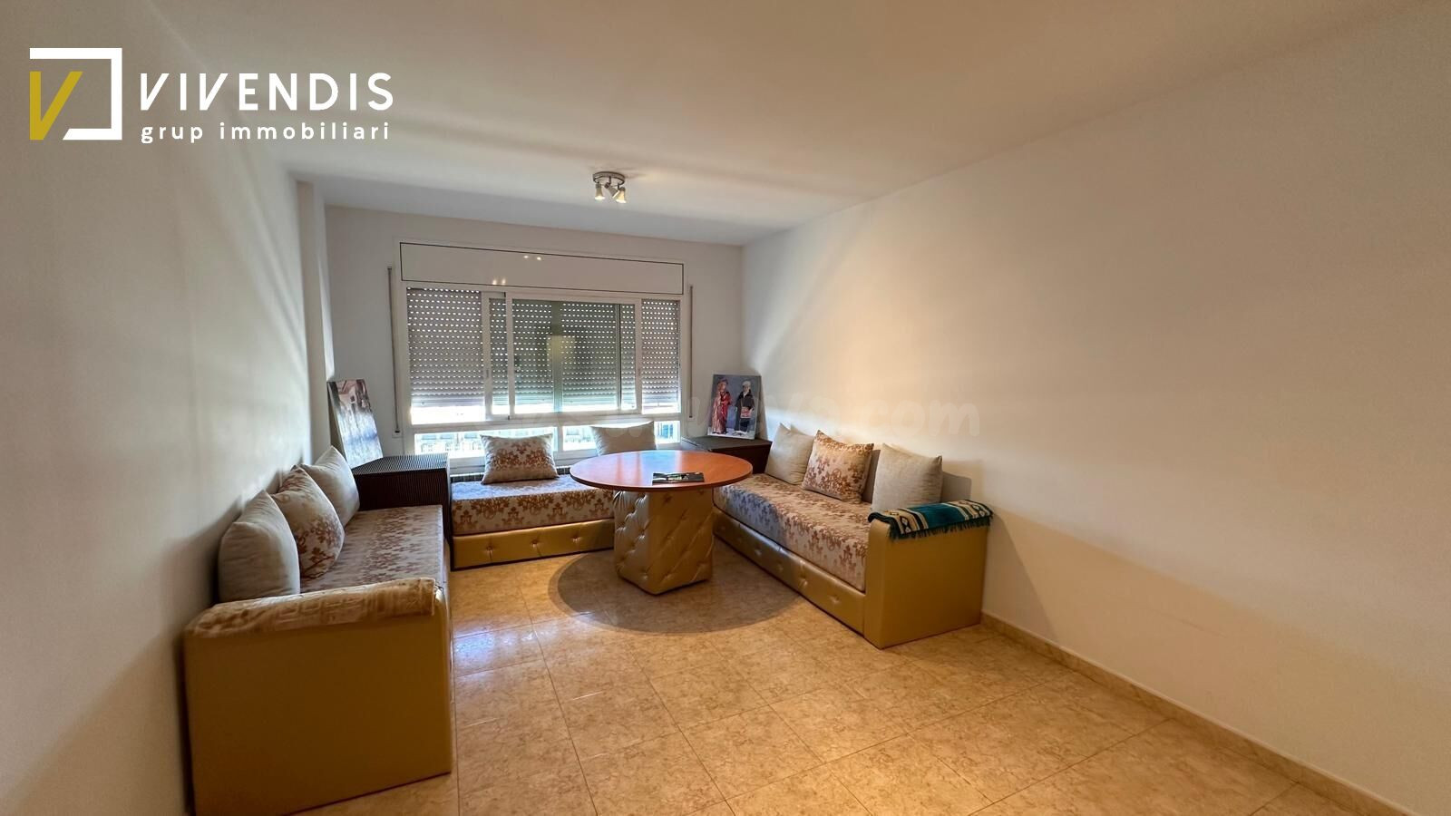 PISO EN VENTA - LINYOLA - foto 2