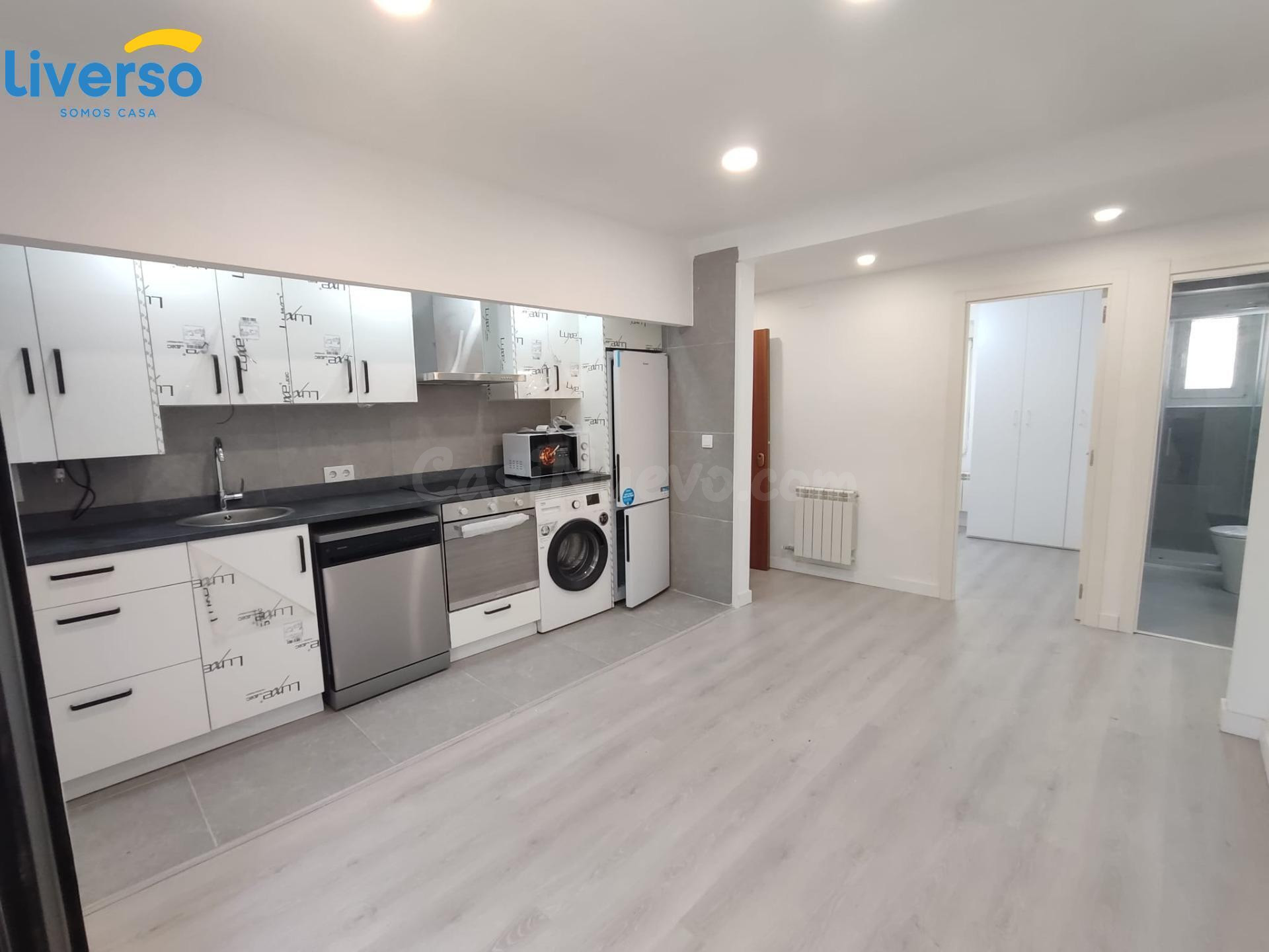 SE ALQUILA PISO REFORMADO, ACOGEDOR, CÁLIDO Y LUMINOSO TOD EL DIA. EN ZONA SUR BURGOS.