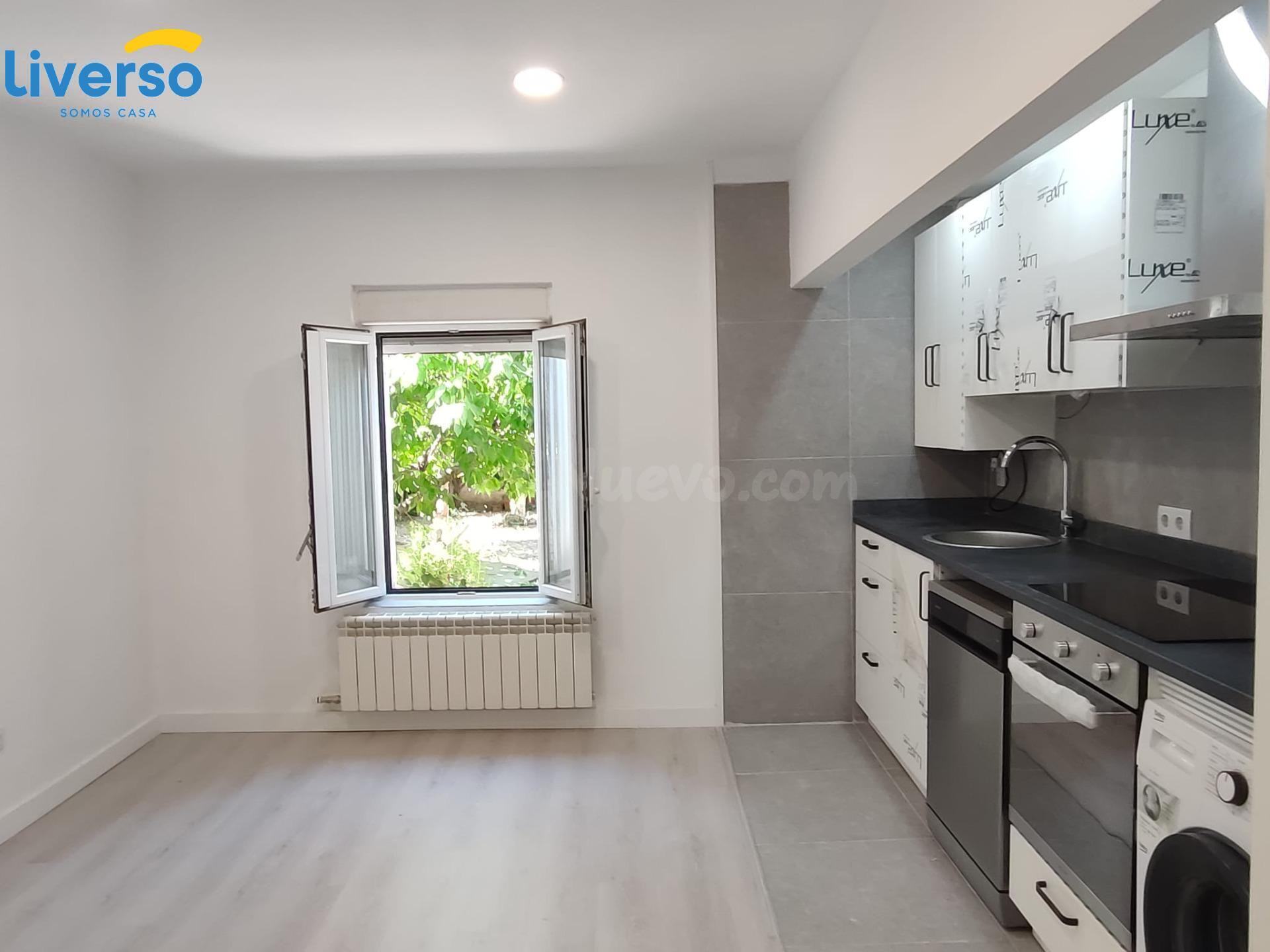 SE ALQUILA PISO REFORMADO, ACOGEDOR, CÁLIDO Y LUMINOSO TOD E - foto 2