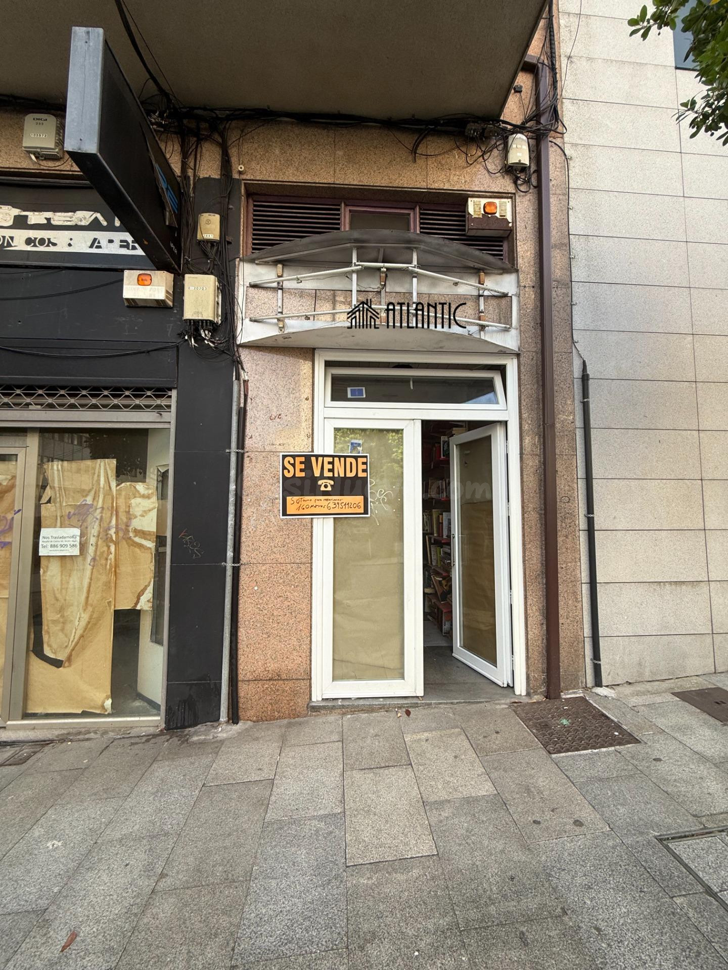 Local comercial 186m² en venta - Corte Inglés