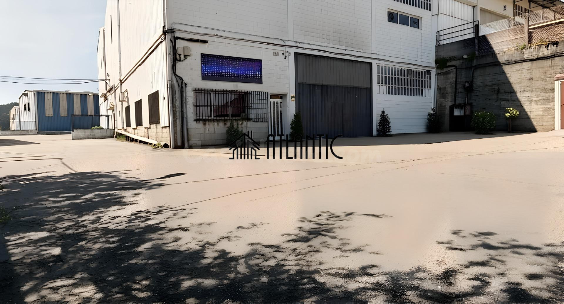 Nave industrial 478m² en venta - Tameiga