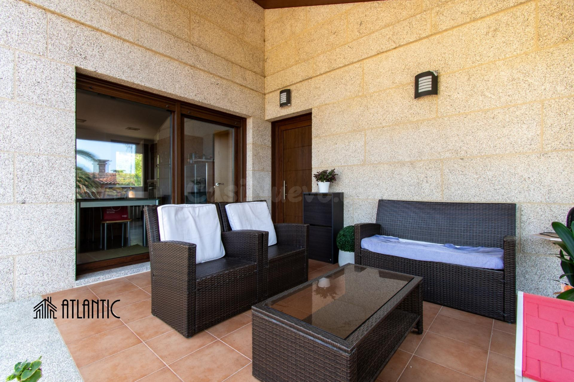Casa con encantadoras vistas al mar, jardín, piscina y 5 hab - foto 5