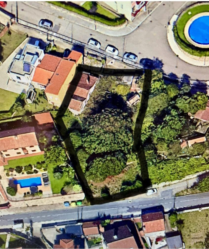 Solar 100m² en venta - Castrelos - Sárdoma