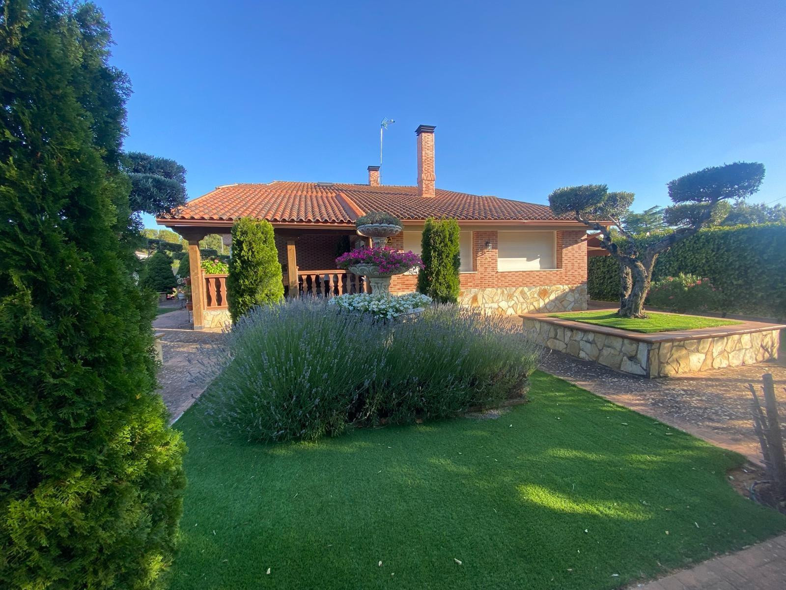 Chalet independiente EUROVILLAS