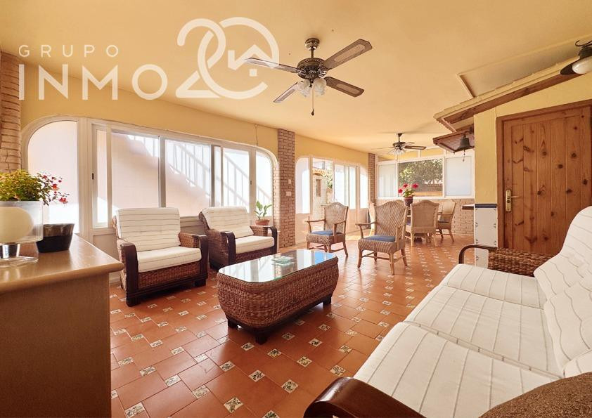 Se vende Adosado a 100 metros playa en La Bega de Mar Sueca