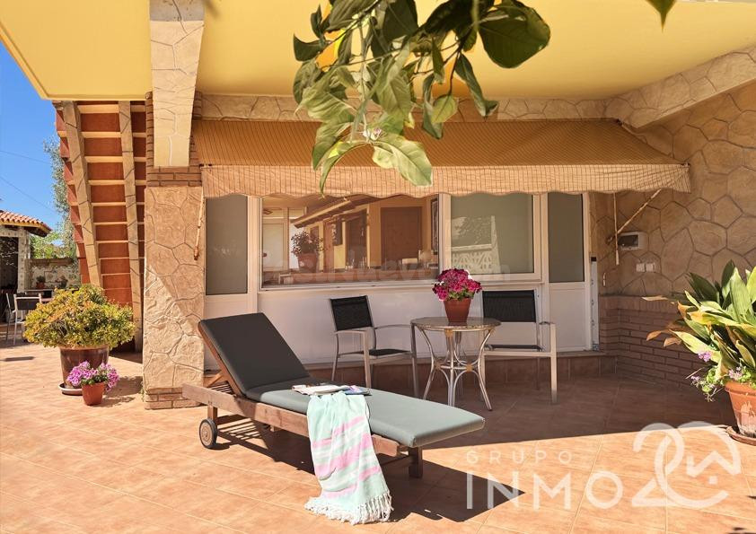 Se vende Adosado a 100 metros playa en La Bega de Mar Sueca - foto 2
