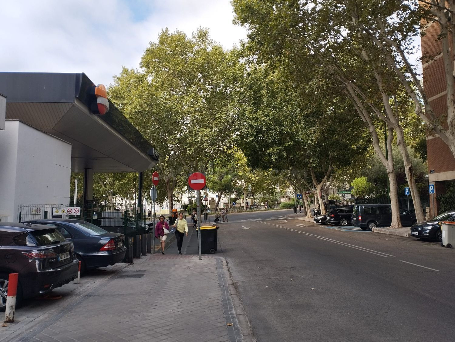 Local comercial 496m² en venta - Barrio del Pilar