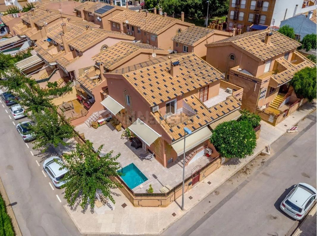Adosado 3 habitaciones 130m² en venta - Torre de la Horadada