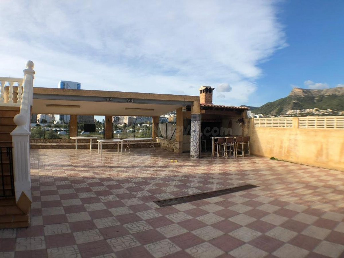 Villa en una ubicación excelente en Calpe - foto 5