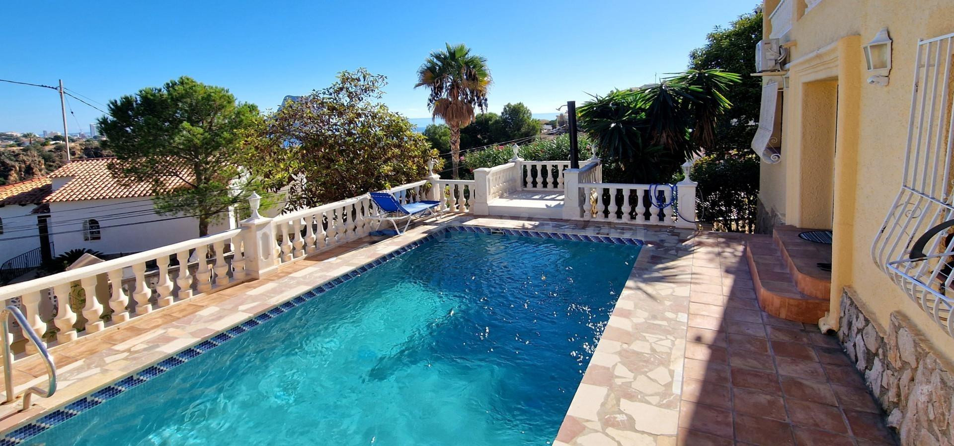 Villa con vistas espectaculares en Maryvilla, Calpe - foto 2