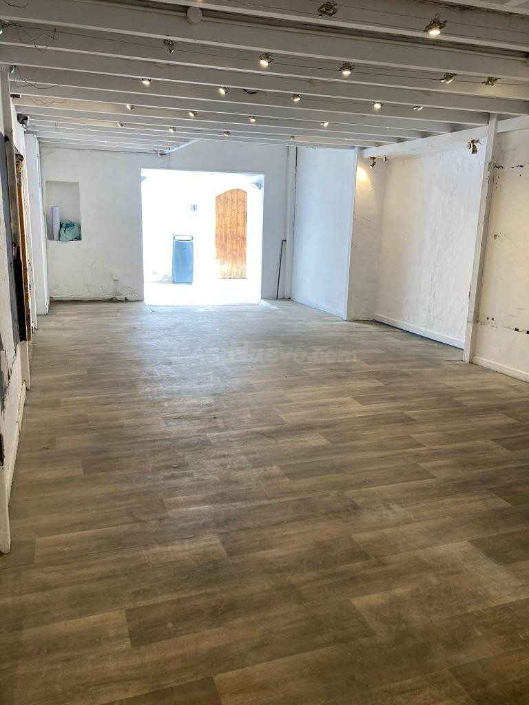 Local comercial 105m² en venta - Marina Botafoc - Talamanca