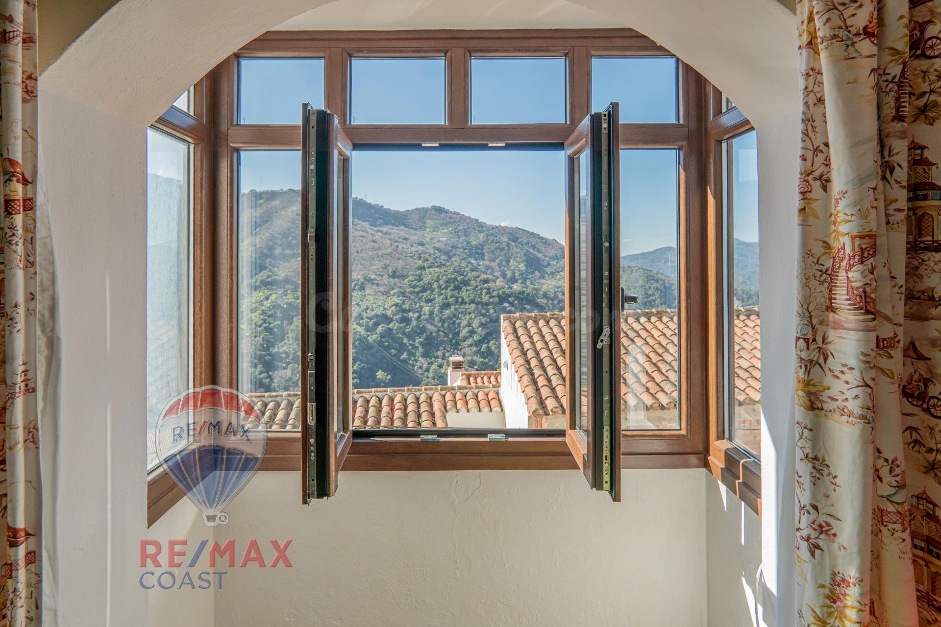 CASA CON ENCANTO EN JUBRIQUE - foto 5
