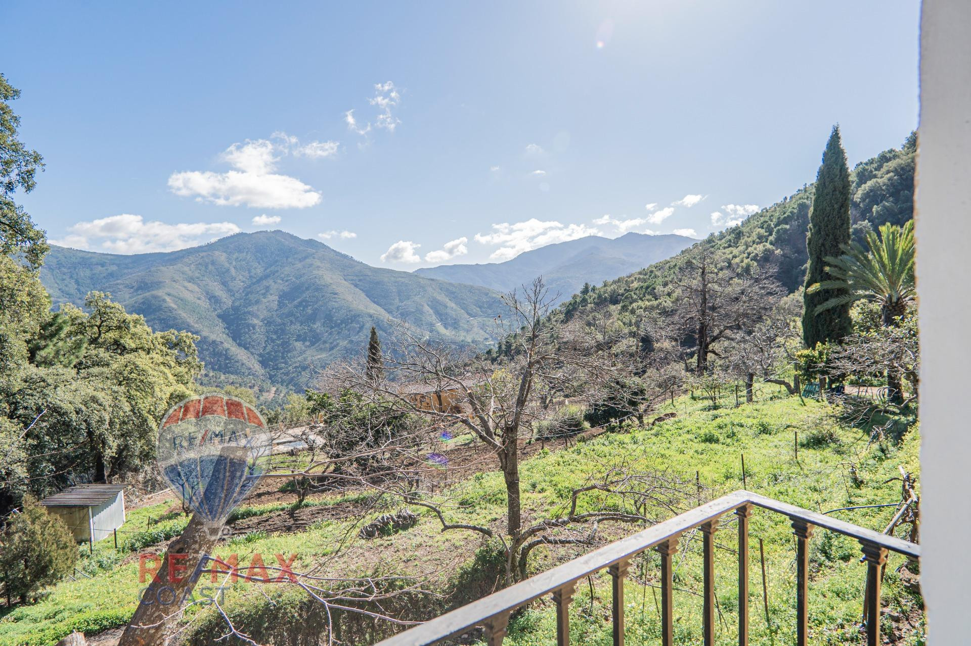 EXCLUSIVA FINCA EN PARAJE NATURAL EN JUBRIQUE