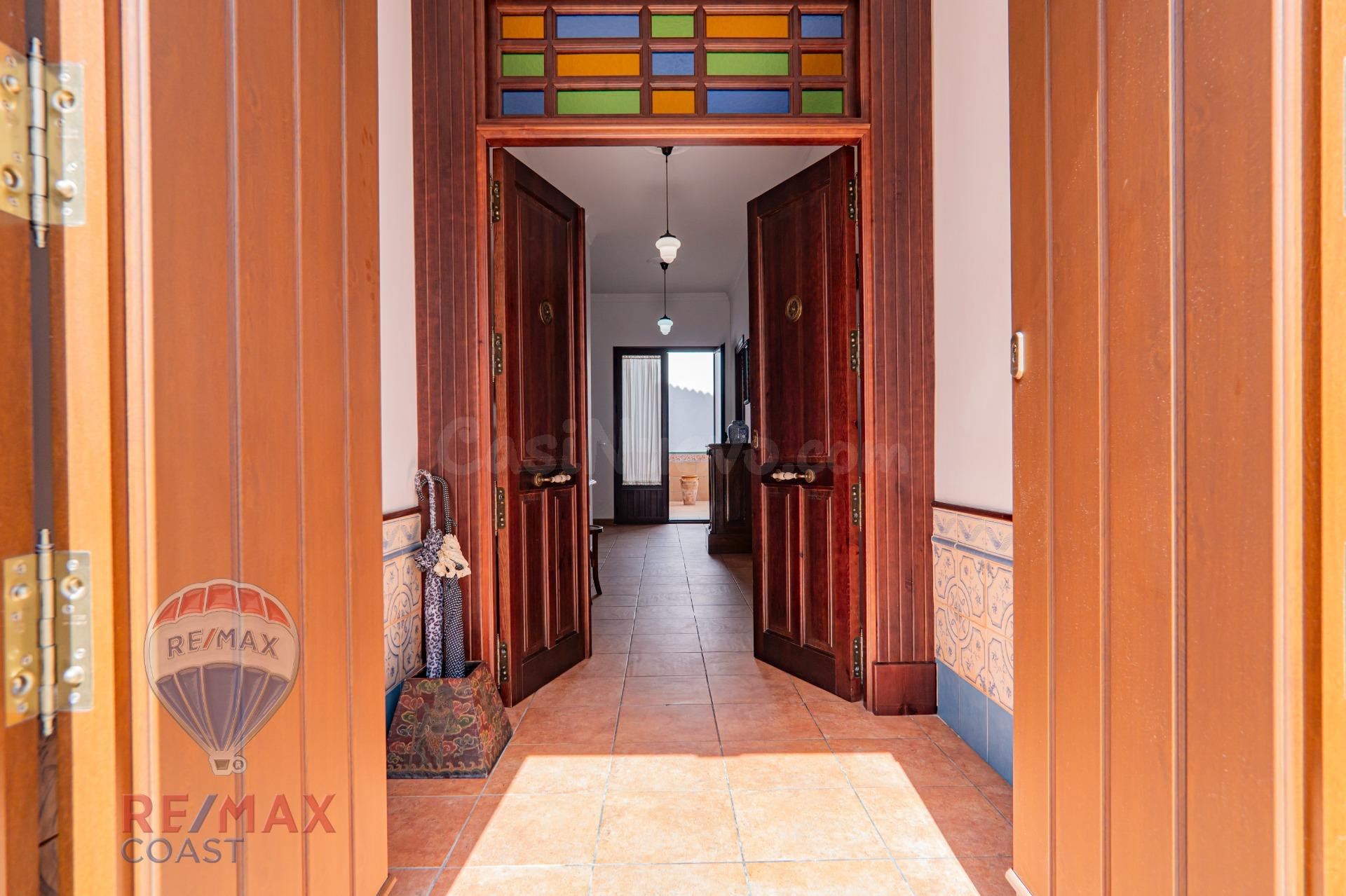 ENCANTADORA CASA EN SERRATO