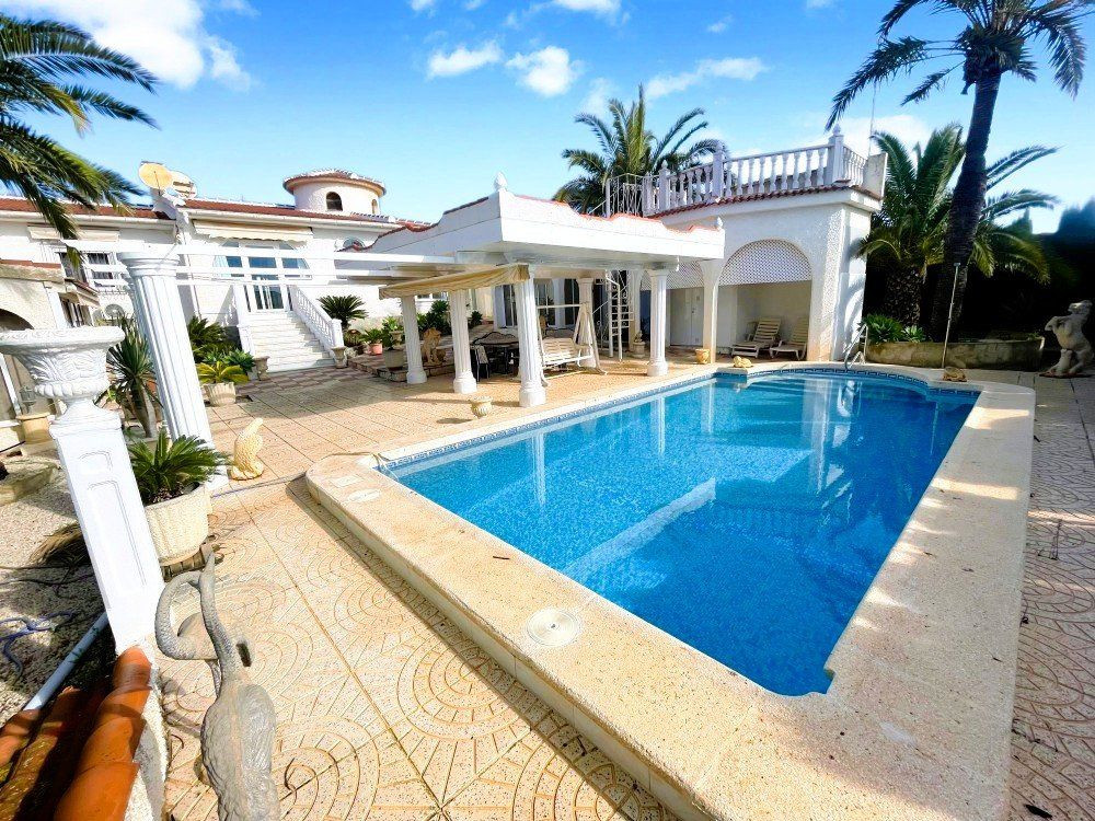 Villa 3 habitaciones 212m² en venta - Comunidad valenciana