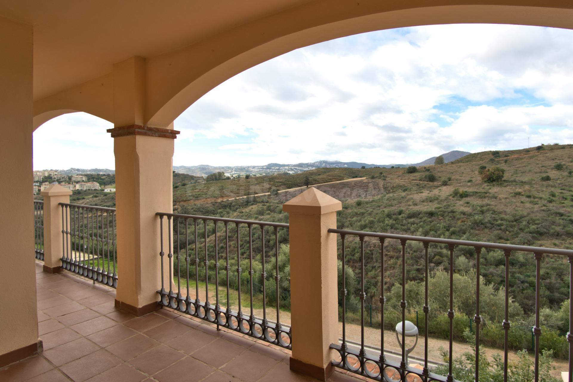 Elegante vivienda pareada en Mijas Golf