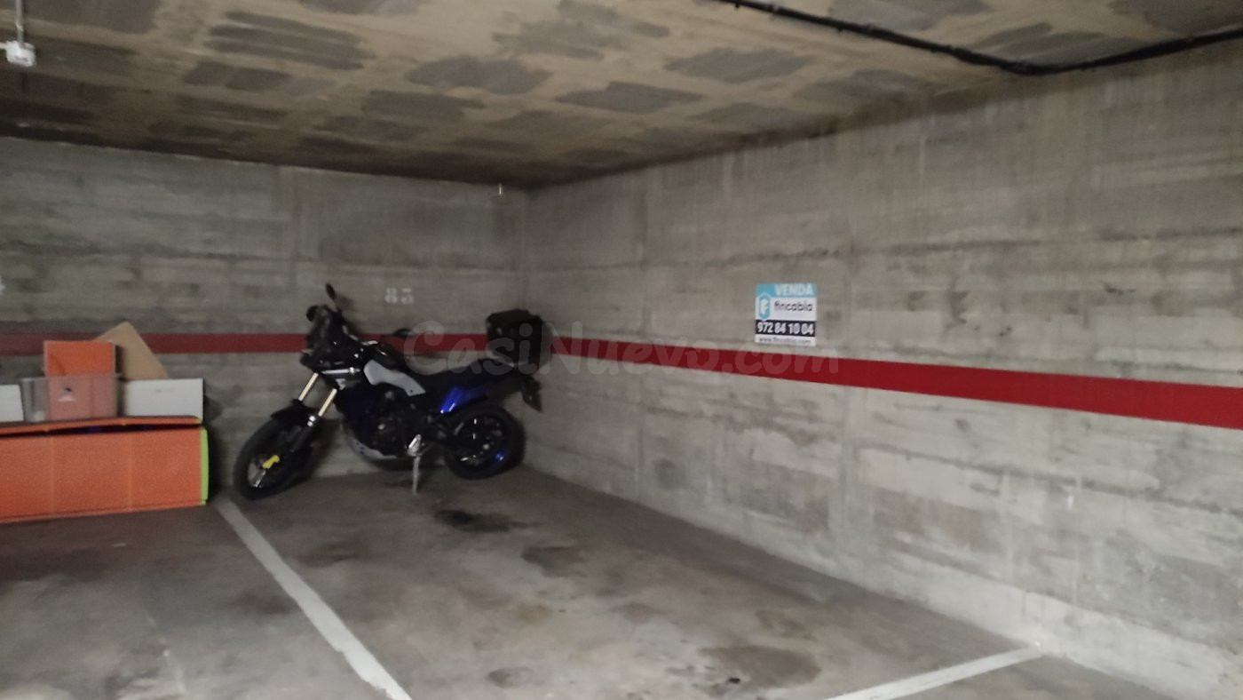 Parking en venta en la plaza Europa de Santa Coloma de Farne - foto 5